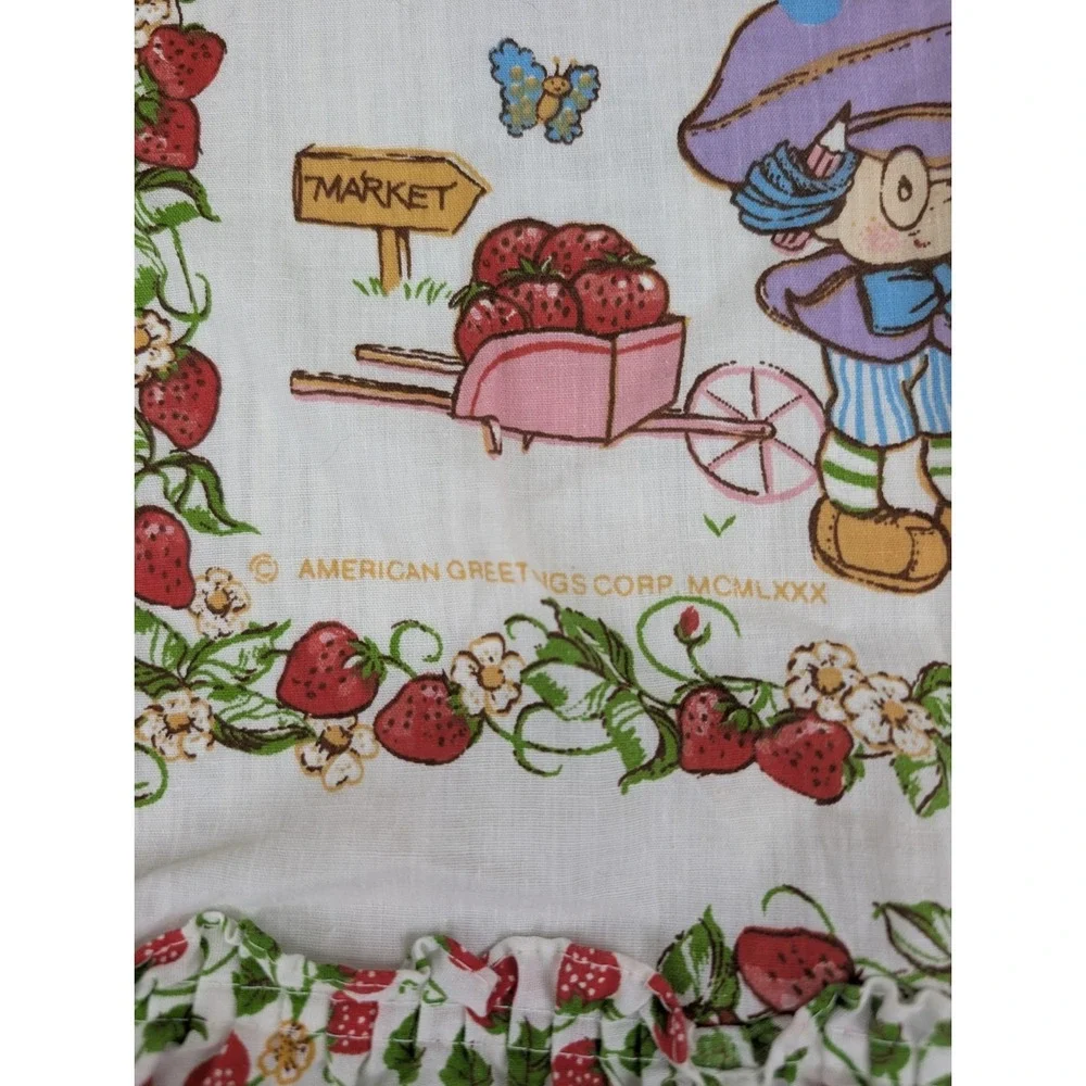 Vintage Strawberry Shortcake Curtains Pair 80s Ruffled American Greetings Long